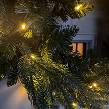 Load image into Gallery viewer, 60cm Premium Mixed branch prelit Green Wreath - with timer