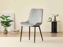 Load image into Gallery viewer, Seattle Dining Table with 4 Amelia Velvet Chairs
