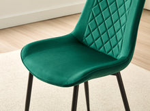 Load image into Gallery viewer, Seattle Dining Table with 4 Amelia Velvet Chairs
