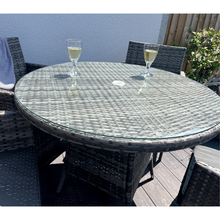 Load image into Gallery viewer, Amazon 5-Piece Rattan Wicker Relaxed Garden Dining Set
